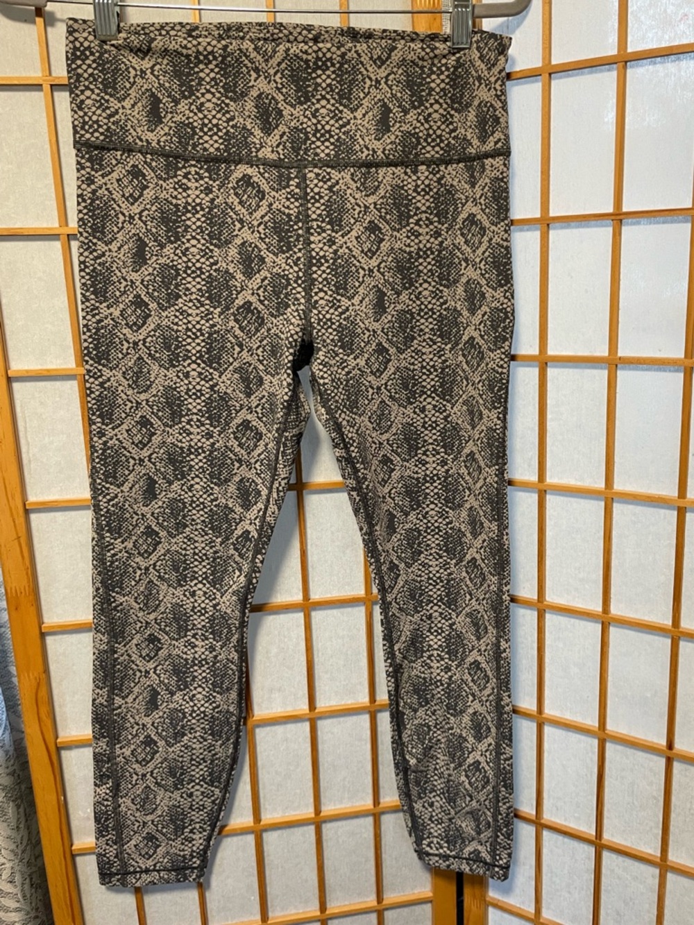 Athelta Ultimate 7/8 Tight Snake
Skin Activewear Pants